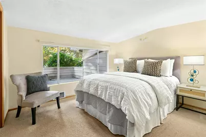 3024 NE 180th Street, Lake Forest Park, WA 98155 - Photo 8