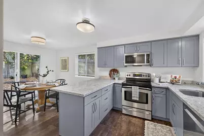 13309 NE 138th Place, Kirkland, WA 98034 - Photo 4