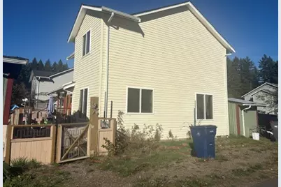 1100 Emens Avenue N, Darrington, WA 98241 - Photo 1
