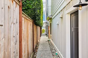 1619 3rd Ave W, Seattle, WA 98119 - Photo 22