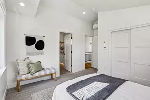 1619 3rd Ave W, Seattle, WA 98119 - Photo 12