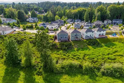 2333 79th Ave Avenue SE, Tumwater, WA 98501 - Photo 2