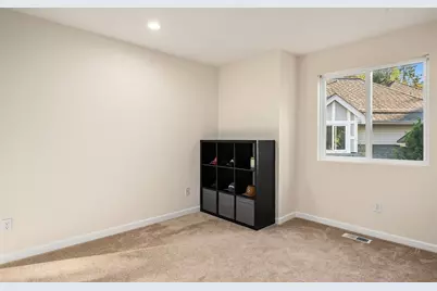 6515 SE Cougar Mountain Way #1, Bellevue, WA 98006 - Photo 20