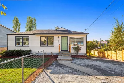 16504 20th Avenue W, Lynnwood, WA 98037 - Photo 1