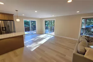 19900 SE 125th St, Issaquah, WA 98027 - Photo 6