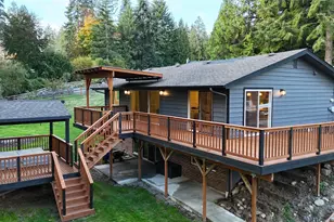 19900 SE 125th St, Issaquah, WA 98027 - Photo 2