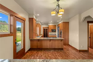 916 Easy St, Wenatchee, WA 98801 - Photo 14