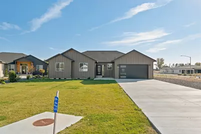 6425 NE 2.15 Road, Moses Lake, WA 98837 - Photo 2