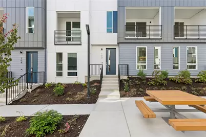 12255 138th Place NE #1703, Redmond, WA 98052 - Photo 2
