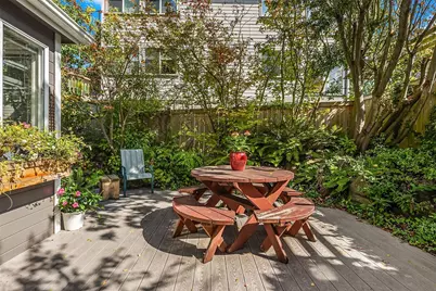 522 Dayton Street, Edmonds, WA 98020 - Photo 30