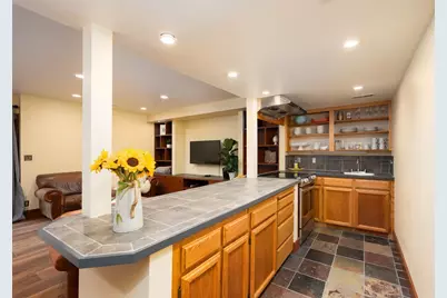 8215 NE 115th Place #Bsment, Kirkland, WA 98034 - Photo 6