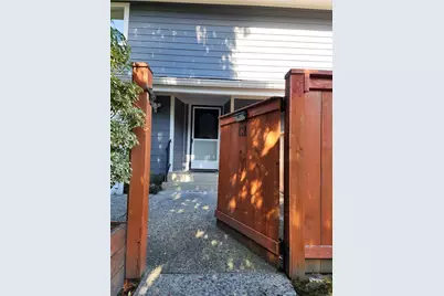 12520 SE 30th Street #C-1, Bellevue, WA 98005 - Photo 2