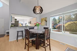 2423 195th St SE, Bothell, WA 98012 - Photo 8