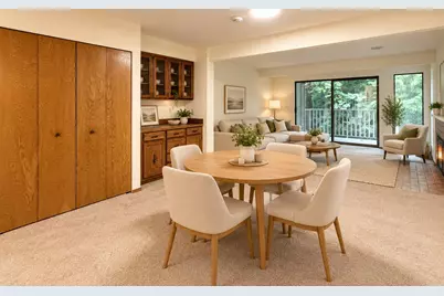 3921 108th Avenue NE #201A, Bellevue, WA 98004 - Photo 4