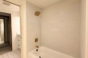 3921 108th Ave NE, Bellevue, WA 98004 - Photo 12