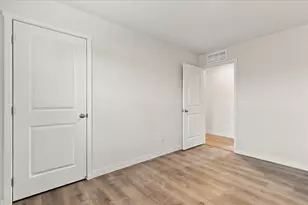413 E Chelan St, Coulee City, WA 99115 - Photo 10