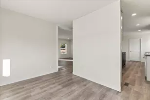 413 E Chelan St, Coulee City, WA 99115 - Photo 4