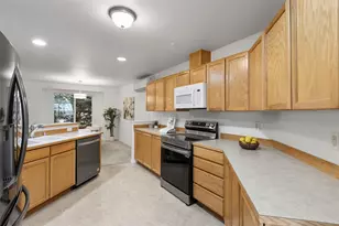 2715 143rd St SW, Lynnwood, WA 98087 - Photo 14
