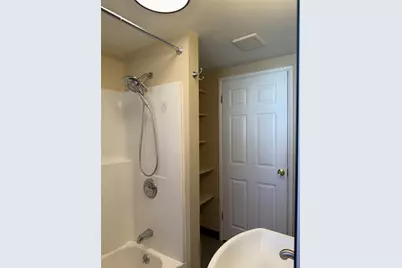 2524 Leach Court SE, Olympia, WA 98501 - Photo 10