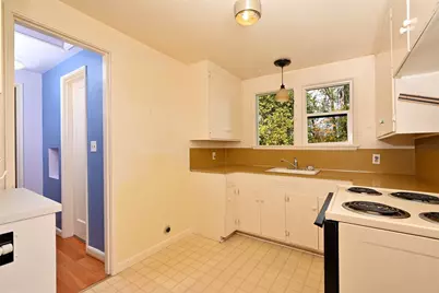4528 NE 54th Street, Seattle, WA 98105 - Photo 14
