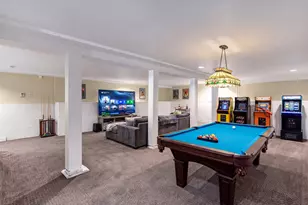256 NE 50th St, Seattle, WA 98105 - Photo 34