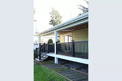 1637 111th Street S, Parkland, WA 98444 - Photo 16