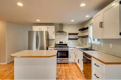 320 NW 25th Place, Battle Ground, WA 98604 - Photo 4