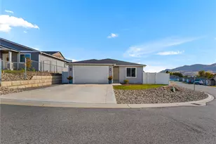 2243 SE Marlette Rd, East Wenatchee, WA 98802 - Photo 34