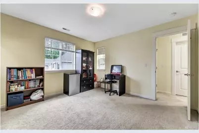 11667 170th Court NE, Redmond, WA 98052 - Photo 16