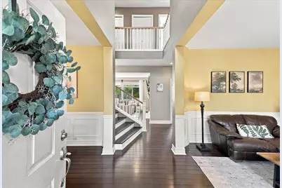 8110 151st Place SE, Snohomish, WA 98296 - Photo 4