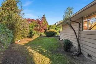 4127 93rd Ave SE, Mercer Island, WA 98040 - Photo 26