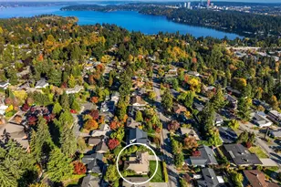 4127 93rd Ave SE, Mercer Island, WA 98040 - Photo 2