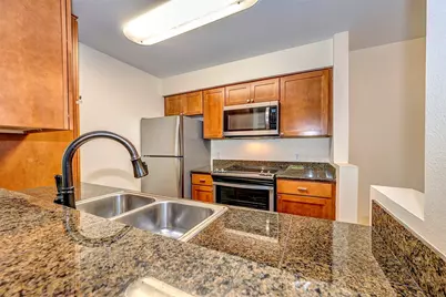 12409 Harbour Pointe Boulevard #U201, Mukilteo, WA 98275 - Photo 6