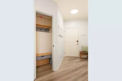 2220 132nd Avenue SE #A316, Bellevue, WA 98005 - Photo 4