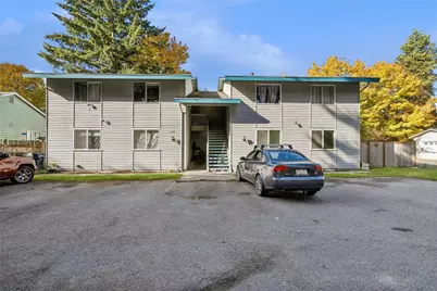 526 124th Street SW #B, Everett, WA 98204 - Photo 1