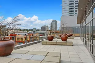 650 Bellevue Way NE, Bellevue, WA 98004 - Photo 16