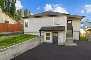 13307 35th Ave S, Tukwila, WA 98168 - Photo 1