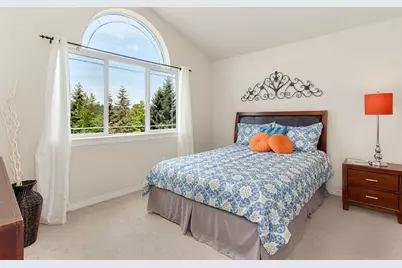 24102 39th Court SE, Bothell, WA 98021 - Photo 10