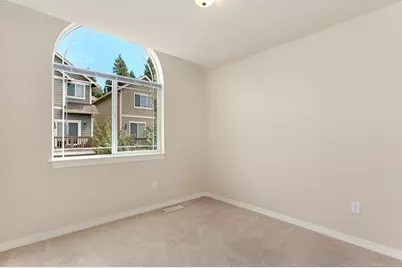 24102 39th Court SE, Bothell, WA 98021 - Photo 6