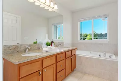 24102 39th Court SE, Bothell, WA 98021 - Photo 8