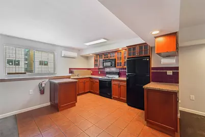 8404 Greenwood Avenue N #1/2, Seattle, WA 98103 - Photo 10