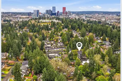 10710 SE 16th Street, Bellevue, WA 98004 - Photo 30