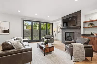 10710 SE 16th Street, Bellevue, WA 98004 - Photo 18
