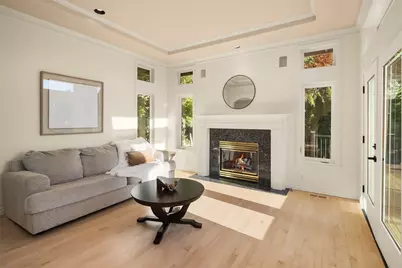 20230 NE 18th Place, Sammamish, WA 98074 - Photo 16
