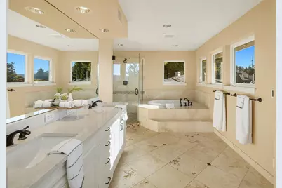 20230 NE 18th Place, Sammamish, WA 98074 - Photo 24