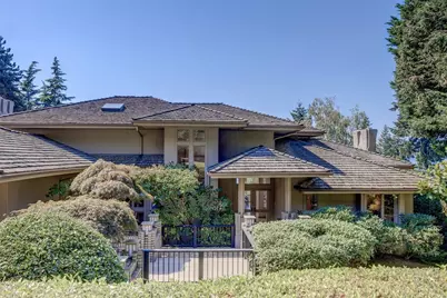 4715 81st Avenue SE, Mercer Island, WA 98040 - Photo 4
