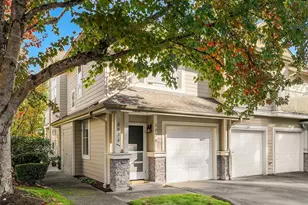 2038 Newport Way NW, Issaquah, WA 98027 - Photo 1