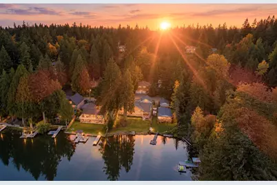 25732 W Lake Wilderness Drive SE, Maple Valley, WA 98038 - Photo 8