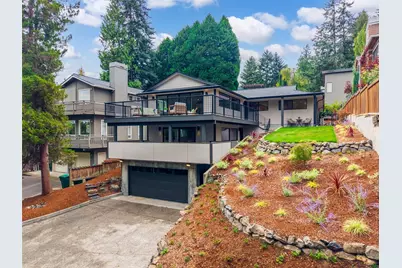 12069 Lakeside Place NE, Seattle, WA 98125 - Photo 36