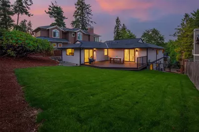 12069 Lakeside Place NE, Seattle, WA 98125 - Photo 38